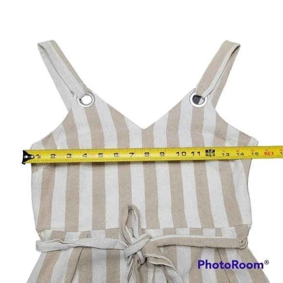 Coco‎ + Jaimeson White And Tan Striped Tie Waist Linen Romper - Picture 5 of 7